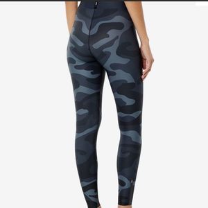 Ultracor Blue/Black Camo Fest Leggings Size XS